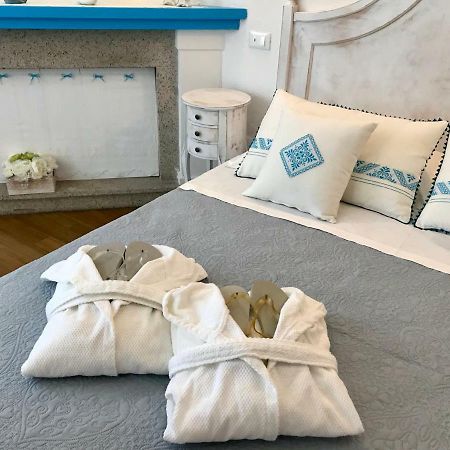Palmasera Charming Rooms カーラゴノネ エクステリア 写真
